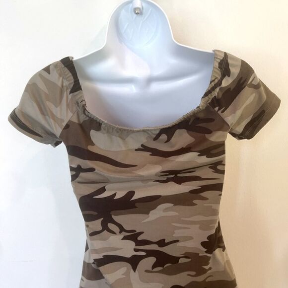 Off The Shoulders Camouflage Dress (S) - Picture 4 of 6
